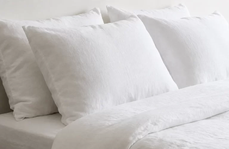 Stock, plazos y garantía en textil hotelero: fabricante vs distribuidor